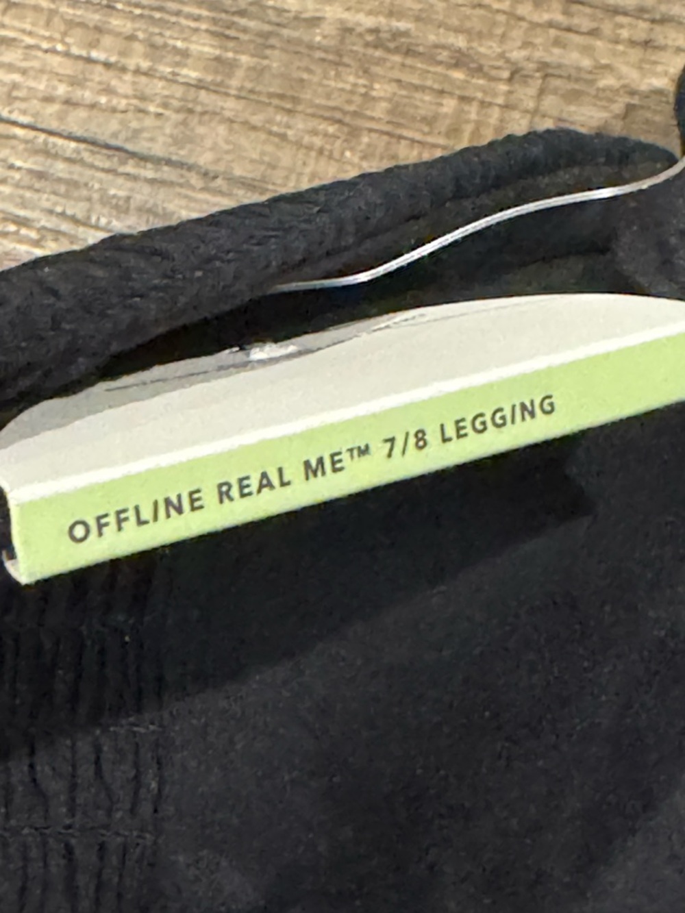 NEW Offline by Aerie Womens Real Me 7/8 Hi-Rise Leggings Black NWT Small Smocked - Picture 8 of 11